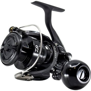 Daiwa BG Black LT 3000D Ark Standart Olta Makinesi