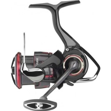 Daiwa Fuego LT 23 4000D-CXH Spin Olta Makinesi