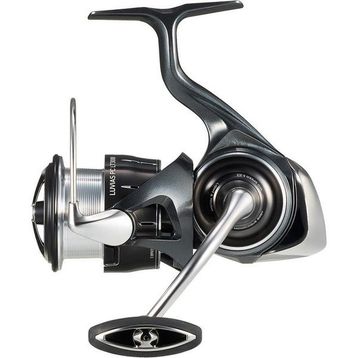Daiwa Luvias 24 LT 3000 PC Spin Olta Makinesi