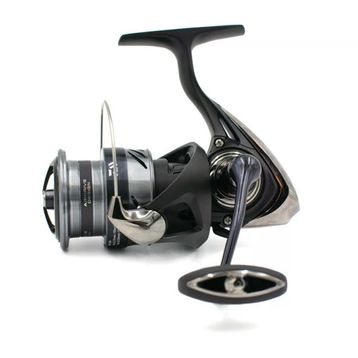 Daiwa Ninja 24 BS LT 3000C Spin Olta Makinesi