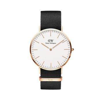 Daniel Wellington DW00100257 Kadın Kol Saati
