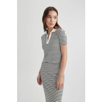 DeFacto A0380AX23SM Beyaz-WT32 Fitted Polo Yaka Çizgili Kısa Kollu Kadın T-shirt