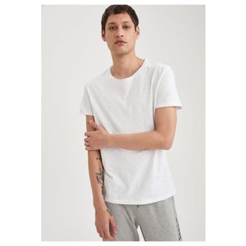 DeFacto M4789AZ21SP Whıte Basic Slim Fit Bisiklet Yaka Pamuklu Erkek T-shirt