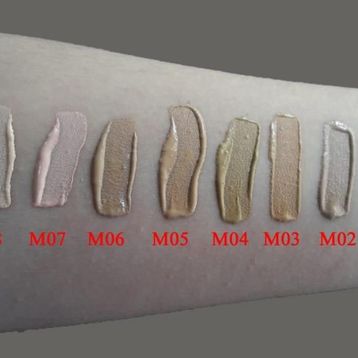 Deina No:M05 Matte Fondöten