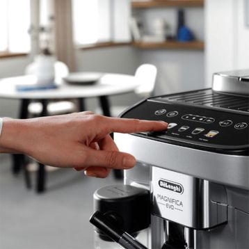 Delonghi ECAM 290.61.SB Magnifica Evo Kahve Makinesi