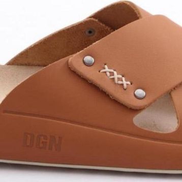 DGN P26 Kadın Çapraz Bantlı Terlik