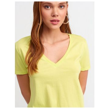 Dilvin 101A03470 Ekru V Yaka Basic Kadın T-shirt
