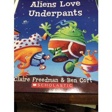 Dinosaurs Love Underpants