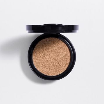 Dior Forever Cushion 040 Honey Beige Fondöten