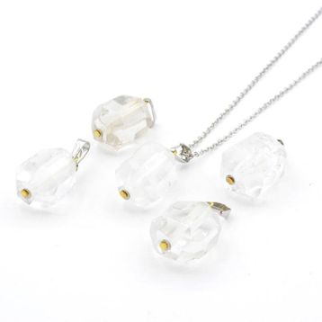 Doğal Kristal Kuvars 006 Kolye Ucu