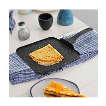 Eda ZK-936 28 cm Kare Döküm Krep Tavası