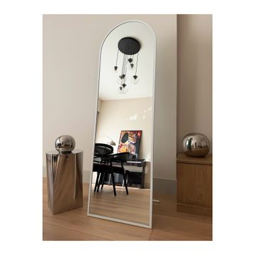 Effe Yapı Dekor Beyaz Metal Çerçeveli 160x40 cm Oval Ayaklı Boy Aynası