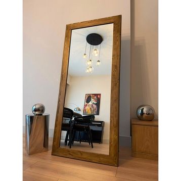 Effe Yapı Dekor Doğal Ahşap Çerçeveli 180x80 cm Ceviz Ayaklı Boy Aynası