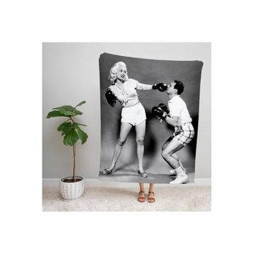 Ejoya 90592 Modern Desenli Polar TV Battaniyesi