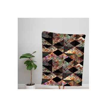 Ejoya 92943 Modern Desenli Polar TV Battaniyesi