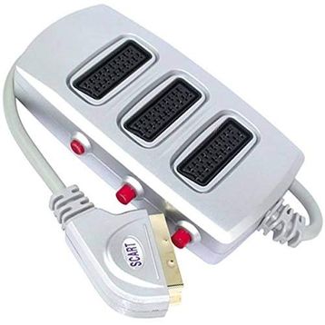 Elektromer 3'lü Silver Butonlu Scart Dağıtıcı