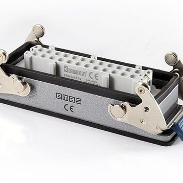 Emas EBM24PM47 24 Kontaklı 16 A PG21 Metal Seri Makine Prizi