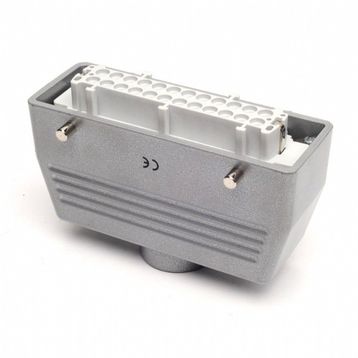 Emas EBM24PU30 24 Kontaklı 16 A PG21 Metal Seri Uzatma Prizi