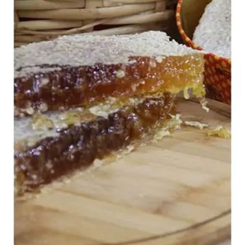 Erzurum Bakkaliyesi 2 kg Petekli Bal