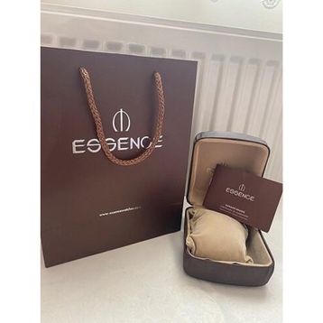 Essence D1141.130 Kadın Kol Saati