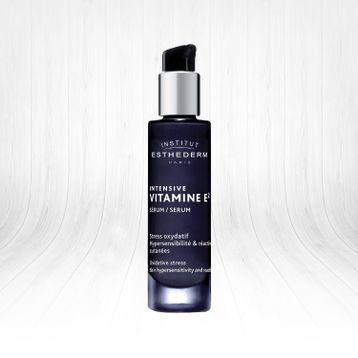 Esthederm Intensive Vitamine E2 30 ml Cilt Bakım Serumu