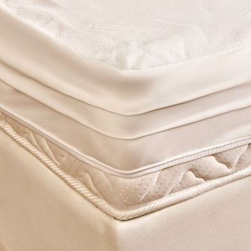 Evidea Soft 160x200 cm Beyaz Kapitoneli Sıvı Geçirmez Fitted Çift Kişilik Alez
