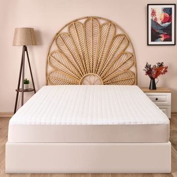 Evidea Soft 180x200 cm Beyaz Kapitoneli Sıvı Geçirmez Fitted Çift Kişilik Alez