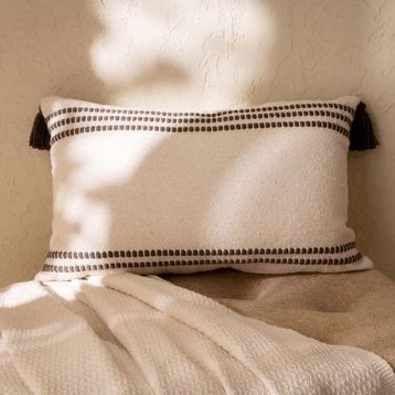 Evidea Soft Sanvi Ekru 30x50 cm Kırlent
