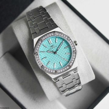 Ferro F43029A15 Çelik Kordonlu Gümüş Kadın Kol Saati