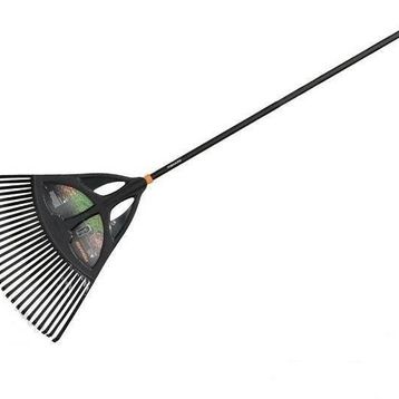 Fiskars 135090 Solid Yaprak Süpürgesi