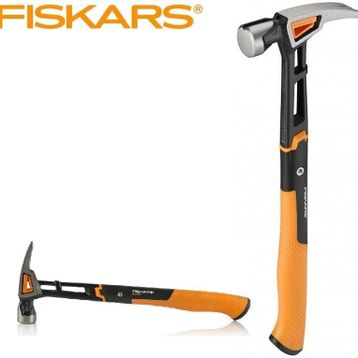 Fiskars 156002 Tırnaklı Çekiç