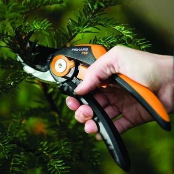 Fiskars Smartfit P68 Budama Makası