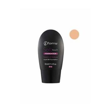 Flormar ST02 Soft Touch Fondöten
