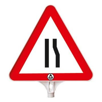 FM Trafik Sağdan Daralan Yol Üçgen Uyarı Levhası