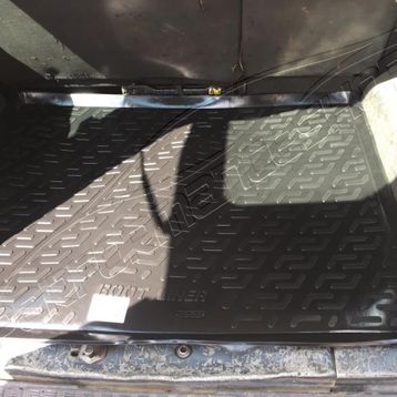 Ford Connect Combi 2003-2014 Bagaj Havuzu