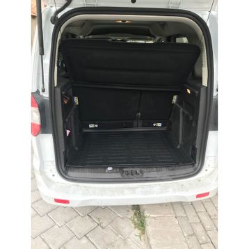 Ford Courier 3D 2014-2019 Bagaj Havuzu