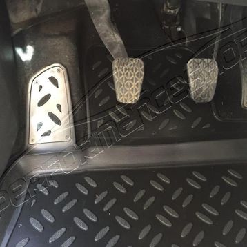 Ford Fiesta 2012 Model 3D Havuzlu Paspas