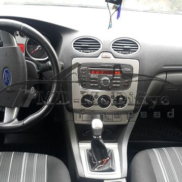 Ford Focus 2 2005 3D Havuzlu Paspas