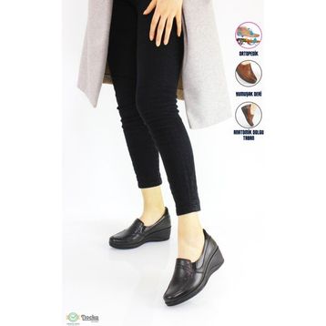 Forelli F24-CM57609 Siyah Bağcıksız Deri Ortopedık Dolgu Topuk Kadın Ayakkabı