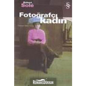 FOTOĞRAFÇI KADIN - ROBERT SOLÉ