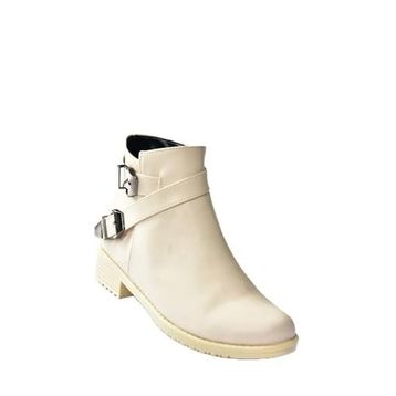 Fox Shoes A726193409 Bej Suni Deri Alçak Topuklu Günlük Kadın Bot