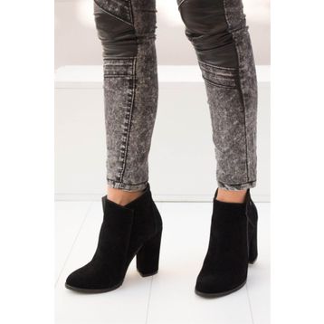 Fox Shoes A922640802 Siyah Süet Kadın Bot