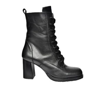 Fox Shoes R654026703 Siyah Hakiki Deri Kalın Topuklu Kadın Bot