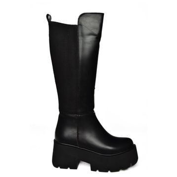 Fox Shoes R820060709 Siyah Kalın Tabanlı Arkası Lastik Detaylı Kadın Çizme