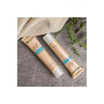 Garnier 3600541202214 Karma Yağlı Ciltler Açık Ton BB Krem