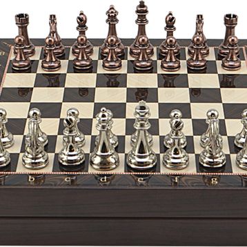 Gift Home Büyük Boy Metal Klasik 36x36 cm Satranç Takımı Antik ve Ceviz Desenli Sandıklı Mdf Tahtası