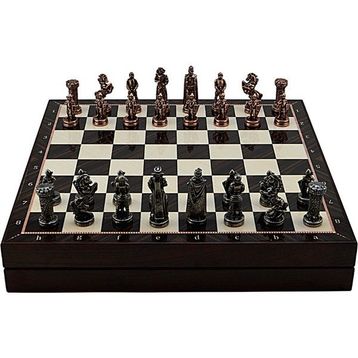 Gift Home Orta Boy Metal İngiliz 36x36x6 cm Satranç Takımı Antik ve Ceviz Desenli Sandıklı MDF Tahtası