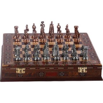 Gift Home Orta Boy Metal İngiliz Satranç Takımı Antik ve El Yapımı Masif Ahşap Sandıklı Satranç Tahtası