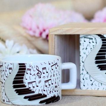 Gift Moda Ahşap Kutusunda Piyano Nota Tasarımlı Kupa Bardak