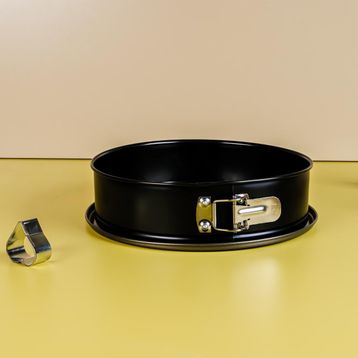 Guardini 26 cm Siyah Kelepçeli Kek Kalıbı